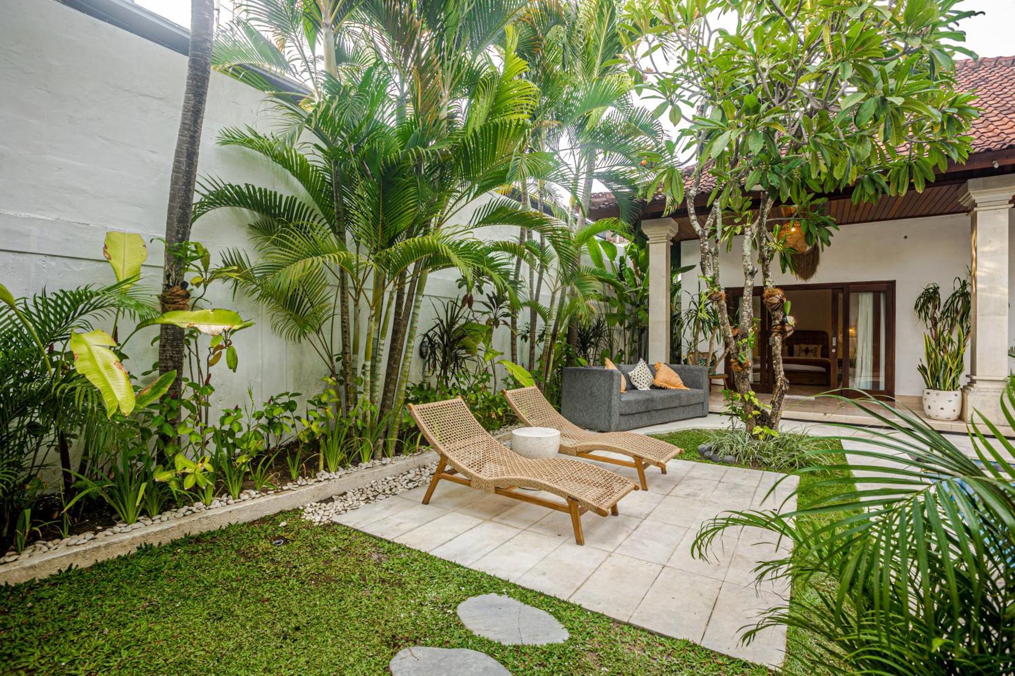 Deba Ii Seminyak (Bali)
