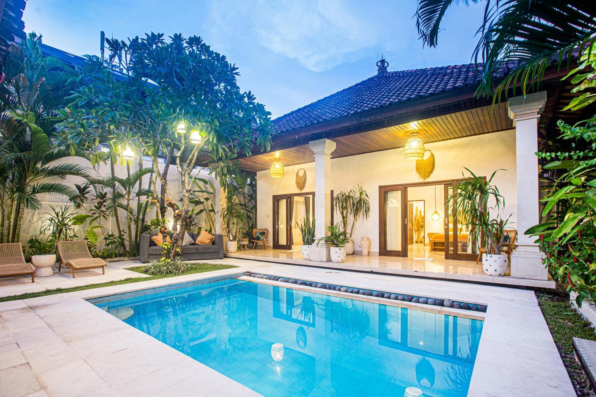 Deba Ii * Seminyak (Bali)