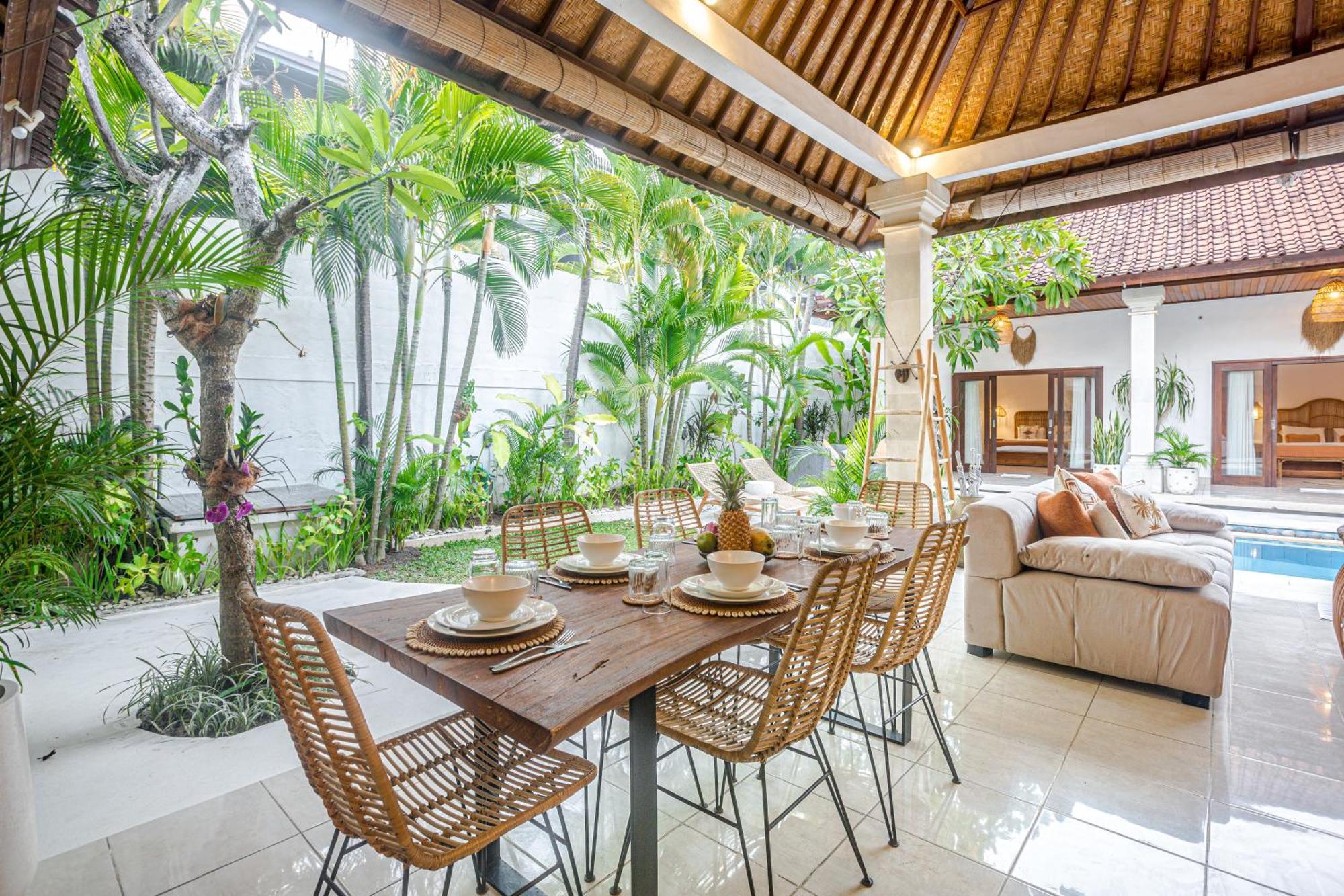 Deba Ii Seminyak (Bali)