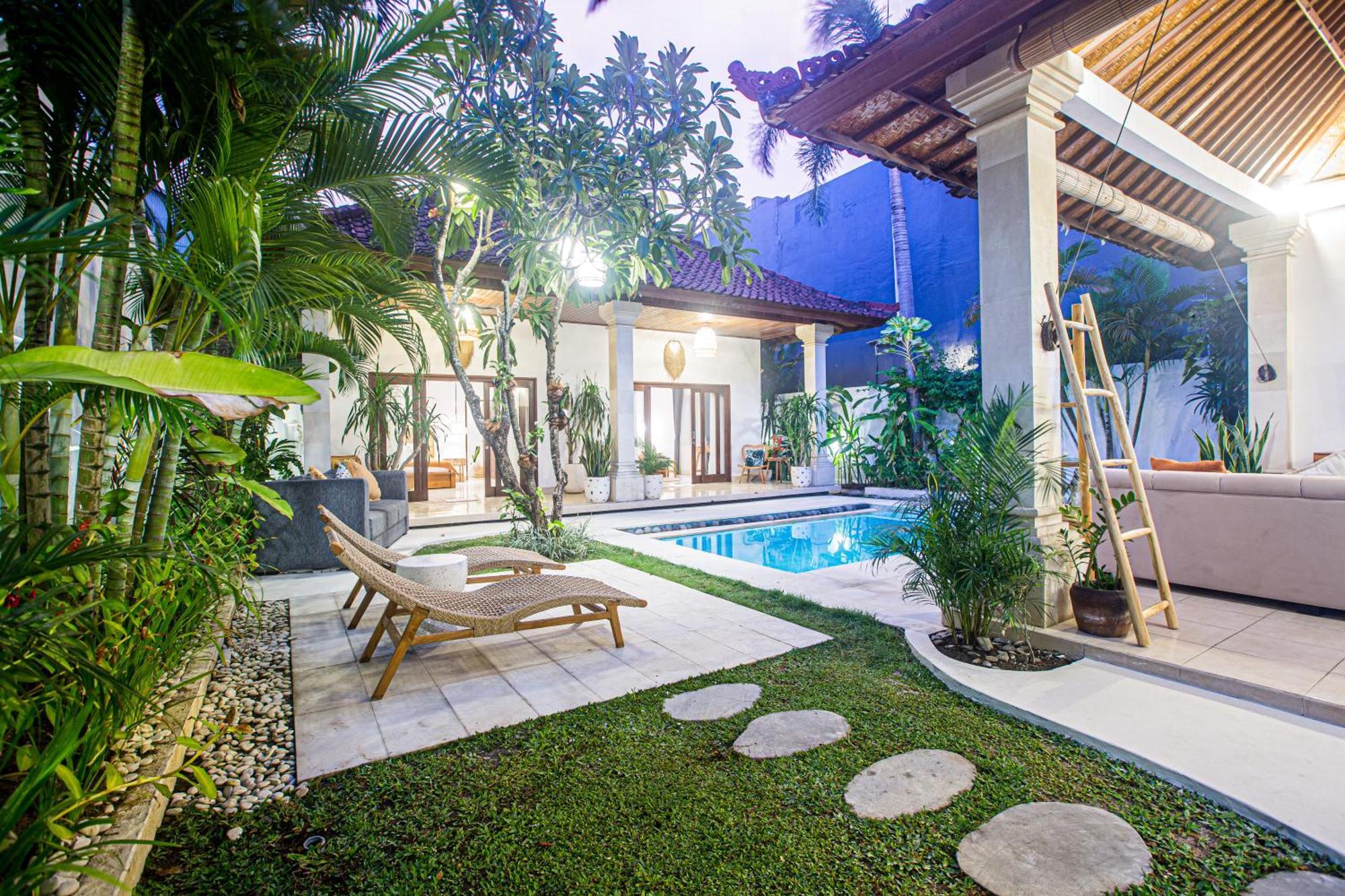 Deba Ii * Seminyak (Bali)
