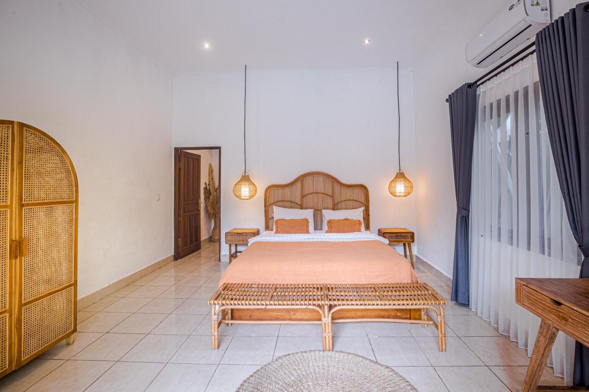 Deba Ii Villa Seminyak (Bali)