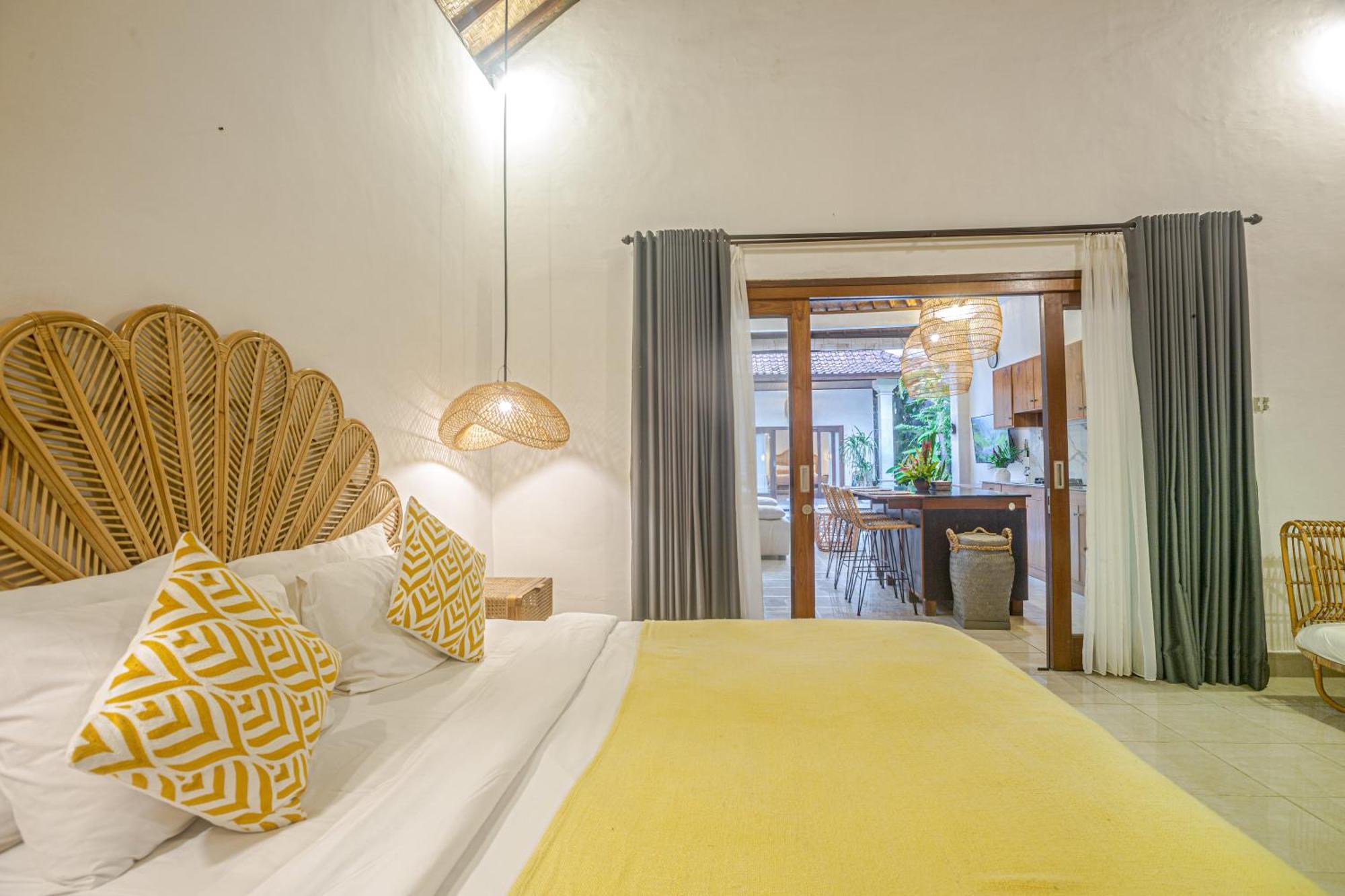 Deba Ii Seminyak (Bali)